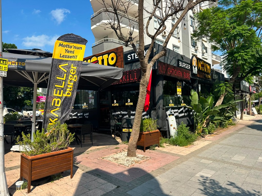 Motto Burger &amp; Steak görsel 2