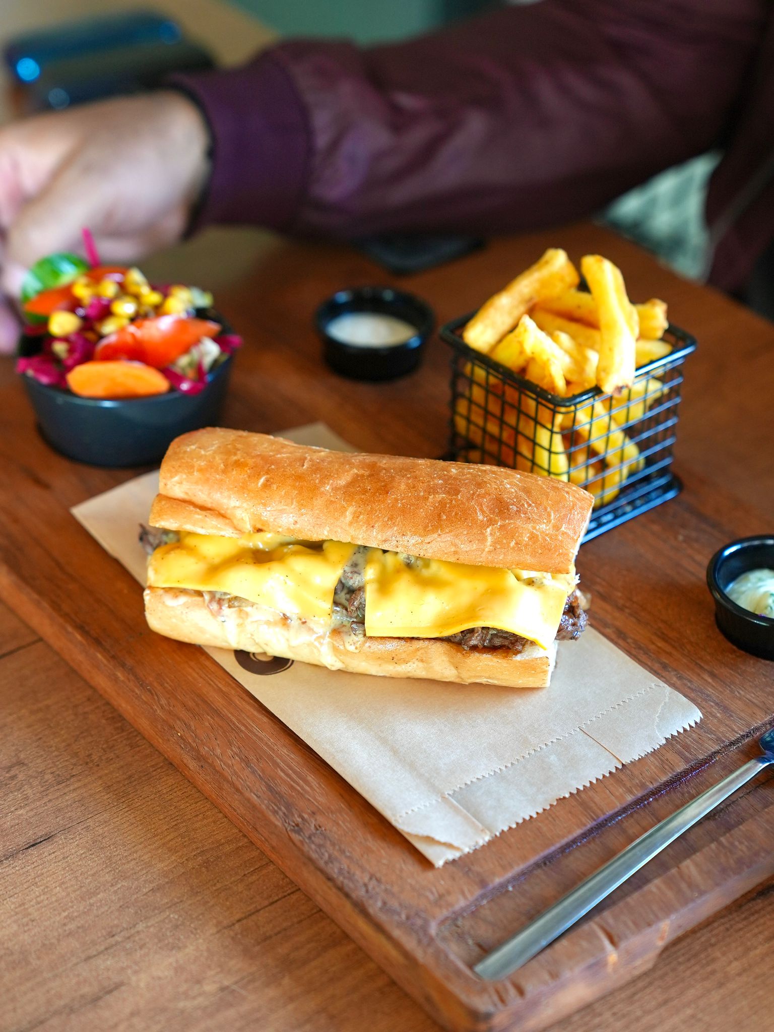 PHILLY CHEESE STEAK